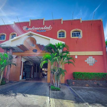 Hotel Continental Plaza San Miguel Esterno foto